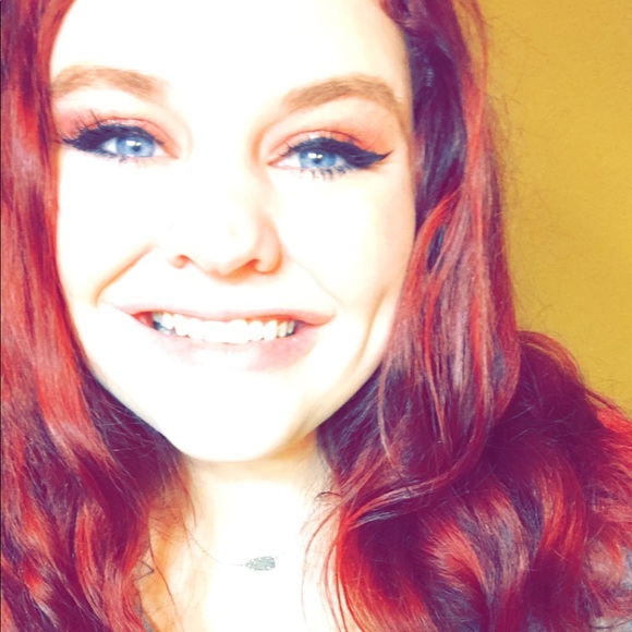 Meet your Posher, Kalie - Picture 1 of 1